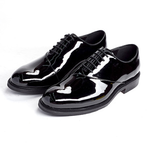 Nouvelles chaussures en cuir de luxe pour les tenues de cérémonie, chaussures décontractées pour hommes, chaussures de mariage, chaussures à lacets d'automne, antidérapantes, respirantes - Product Image 6