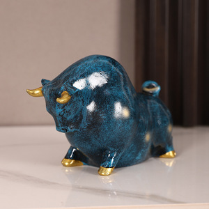 Adorno de Resina de Buey Auspicioso de Mystic Arts, Decoración Moderna y Sencilla para el Hogar u Oficina, Atrae Riqueza y Prosperidad - Product Image 4