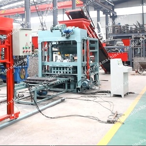 Voll automatische Hohl block herstellungs maschine Zement pflasters tein herstellungs maschine Beton verriegelung block maschine - Product Image 5