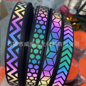 Weiguang สายรัดแบนสะท้อนแสงสีรุ้งพิมพ์ลายแบบกำหนดเองเข็มขัดสำหรับเสื้อผ้า