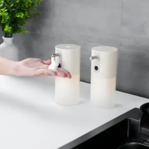 Banyo 310ML otel şarj edilebilir akıllı plastik el sensörü Touchless bulaşık köpüğü otomatik sıvı sabunluk