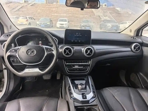 Offerta Speciale: <span class=keywords><strong>Auto</strong></span> Elettrica Usata Beijing Eu5, Marca Cinese, 5 Posti, Pratica <span class=keywords><strong>e</strong></span> di Alta Qualità, Prezzo Conveniente - Product Image 4