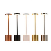 Lampe de table transfrontalière à succès, style rétro américain simple en forme de I, veilleuse tactile, utilisation multi-espaces, sur batterie