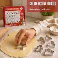 Ensemble de fourchettes et cuillères en acier inoxydable de Noël, cuillères à café et à dessert mignonnes de style dessin animé dans un coffret cadeau pour cadeaux d'affaires