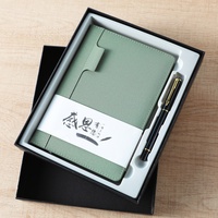 Carnet A5 en cuir PU, ensemble cadeau avec stylo, 100 feuilles 100 g/m², couleur unie minimaliste, attache stylo, cadeau d'affaires, vente en gros