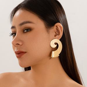 Orecchini a ventaglio in oro di moda a doppio strato con orecchini a ventaglio in argento irregolare a spirale orecchini da donna spiaggia da ballo regalo - Product Image 5
