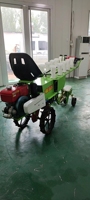 Planteuse multifonctionnelle de repiquage de chili et de patates douces conçue pour une grande efficacité dans les opérations sur le terrain
