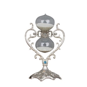Reloj de Arena Creativo en Forma de Corazón, Personalizable, Adorno de Escritorio, Regalo Romántico, Temporizador de Arena Metálico, Decoración de Estilo Europeo - Product Image 5
