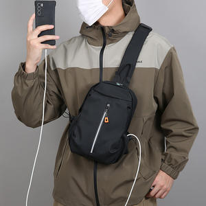 Bolso de Pecho para Hombre LJD8623, Gris, Gran Capacidad, Transpirable, Portátil, para el Día a Día, Material de Revestimiento de Color Sólido - Product Image 2