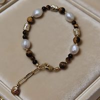 Bracelet en œil de tigre et perles d'eau douce baroques - Longueur réglable, bijoux vintage bohèmes