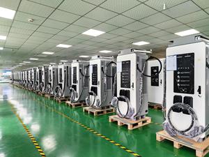 Station de recharge au sol pour véhicules électriques 180 kW 120 kW, chargeur DC, IP55, commerciale, OCPP1.6J, CCS, CHAdeMO, GBT, NACS - Product Image 4