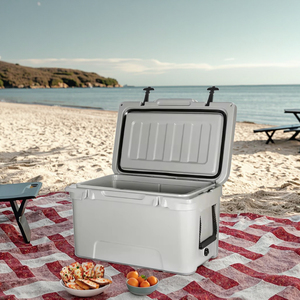Glacière portable rotomoulée 45L étanche avec panneau solaire et chaise intégrée, idéale pour la pêche, la marine, la plage et le <span class=keywords><strong>camping</strong></span>, avec bouchon de <span class=keywords><strong>vidange</strong></span> - Product Image 2
