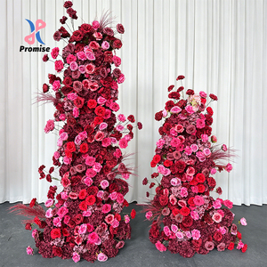 Composition florale artificielle de roses rouges et roses, luxueuse, moderne et réaliste, faite à la main en soie, pour décoration de mariage, réutilisable et recyclable - Product Image 1