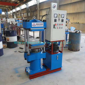 Machine de vulcanisation hydraulique pour la mise en forme du caoutchouc, pour gants de lavage de <span class=keywords><strong>vaisselle</strong></span> en caoutchouc - Product Image 6