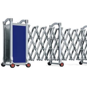 Aluminum Alloy Expandable Guardrail 2.5 Mm Thickness 5 Foldable Segments Portable <b>Traffic</b> <b>Barrier</b> With Wheels - Product Image 1
