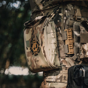 Rhinoレスキューポータブル<span class=keywords><strong>Molle</strong></span>戦闘戦術医療ポーチIFAK救急キット緊急サバイバル包帯チェストシール付き - Product Image 6