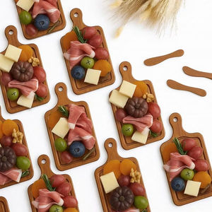 Ensemble de planches à fromage en bambou en gros, planches de service et de découpe en bois, <span class=keywords><strong>mini</strong></span> planches à charcuterie avec poignée, plateau à collations, pain et fruits avec logo - Product Image 6