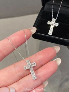 Xinfly 18k White Gold Diamond 0.42ct <b>Cross</b> Necklace - Product Image 3