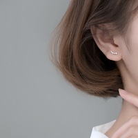Boucles d'oreilles clous en argent sterling S925 avec zircon cubique en forme d'arc pour femme