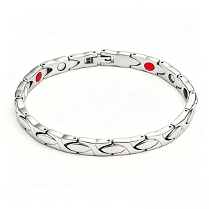 Pulsera de hombre de eslabones entrelazados de acero inoxidable pulido de alto brillo, tono plateado, con incrustaciones de piedras multicolores, estilo moderno y de negocios. - Product Image 4