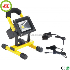 Faro <span class=keywords><strong>LED</strong></span> Ricaricabile IP65 6000K-6500K 10W 20W 30W 50W 100W <span class=keywords><strong>150W</strong></span> per Campeggio - Product Image 4