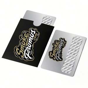 Molinos de Tarjetas para Moler Hierba con Logotipo Personalizado Directo de Fábrica - Product Image 1