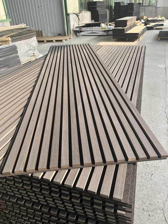 3000mm Two Acoustic Wood Sound Proofing Acoustic Panels Wall Veneer Slat Panels Walnut