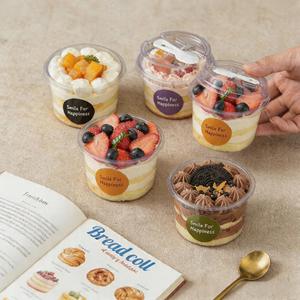 Gobelets à dessert en PET <span class=keywords><strong>de</strong></span> qualité alimentaire, écologiques, à faible MOQ, gobelets ronds jetables pour mousse et crème glacée avec couvercle et cuillère pour les fêtes - Product Image 2
