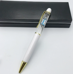 Stylo bille flottant en gros avec carte insérée personnalisée, stylo flottant 3D multicolore en plastique - Product Image 2