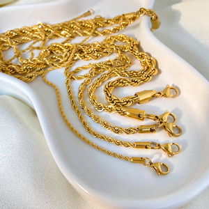 Collar de Moda de Verano con Diseño Retorcido, Estilo Hip-hop, Temperamento Moderno, Chapado en Oro de 18K, Acero Inoxidable - Product Image 4