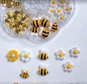 7Grids Adornos de Resina Mixta para Uñas con Diseño de Abeja, Margarita y Perla, <span class=keywords><strong>3D</strong></span> de Base Plana, Pequeña Margarita Silvestre, Joyería Kawaii de Abeja, Decoración DIY para Uñas - Product Image 4
