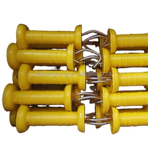 Accessoires de clôture noire <span class=keywords><strong>Isolateur</strong></span> de clôture électrique <span class=keywords><strong>pour</strong></span> équipement d'élevage - Product Image 1