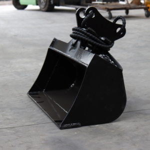 <span class=keywords><strong>Mini</strong></span> <span class=keywords><strong>pelle</strong></span> personnalisable Skid Loader Bucket Quick Hitch Ripper Râteau Palette Fourche Hydraulique Break Marteau Tarière Seau Inclinable - Product Image 1