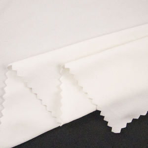 T-shirts personnalisés pour femmes en tissu recyclé jersey brossé en polyester RPET et élasthanne, fabriqués par <span class=keywords><strong>GRS</strong></span> Manufacturer, respectueux de l'environnement. - Product Image 3