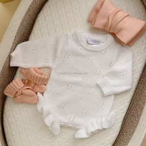 Set Regalo 2 Pezzi per Neonata: Fascia per Capelli con Grande Fiocco in Maglia Tinta Unita Preannodata e Scarpine Abbinate in Morbido Cotone - Product Image 2