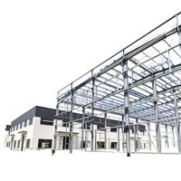 Bâtiment d'entrepôt et d'atelier en structure acier industrielle moderne, conception préfabriquée à grande portée, service de conception