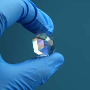 도매 사용자 정의 하이 퀄리티 붕규산 Bk7 K9 광택 A 코팅 광학 비구면 직각 이크로익 X-큐브 프리즘 LED - Product Image 2