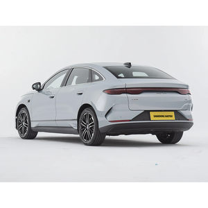 BYD Qin L EV Edizione Leading, Berlina Elettrica a 4 Porte e 5 Posti con Guida Intelligente, Nuova Energia, Autonomia di 700 km - Product Image 5