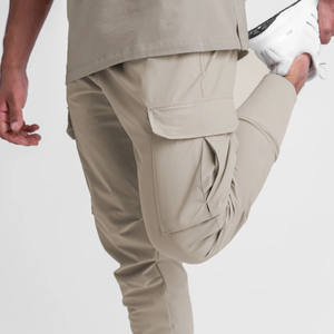 Pantaloni sportivi sportivi con Logo personalizzato in poliestere da palestra con tasche laterali pantaloni <span class=keywords><strong>Cargo</strong></span> sportivi che corrono pantaloni da corsa - Product Image 4
