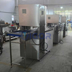 Machine à découper la viande et les os à usage commercial, scie à convoyeur industrielle robuste pour les côtes de bœuf et les blocs de viande congelée - Product Image 5