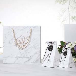 Sac en papier de haute qualité personnalisé avec logo, sac cadeau en papier marbré - Product Image 5