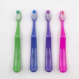 Cepillo de dientes para niños, cerdas suaves, cabezal pequeño, 12 cm, manual, para uso doméstico - Product Image 1