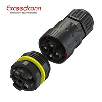 Connecteur rond à visser mâle 4 broches Exceedconn IP68 450V AC pour éclairage LED extérieur