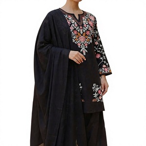 Kurta Negra Bordada con Diseño Floral, Corte Holgado, Largo hasta el Suelo, Vestido Tradicional Indio Pakistaní de Algodón para Mujer, Ropa Casual - Product Image 1