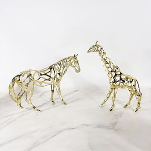 Esculturas de Animales Geométricas de Estilo Europeo, Leones, Elefantes y Caballos, Artesanía Metálica, Forma Irregular, Decoración del Hogar - Product Image 2