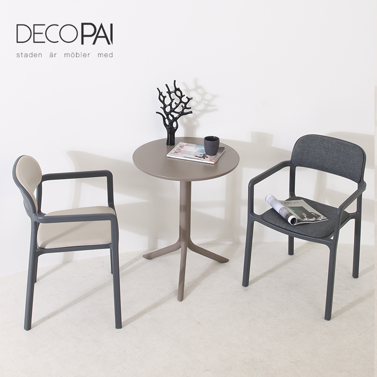 Table d'appoint nordique en plastique PP ronde D60 thé café