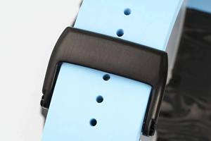 Reloj mecánico de alta gama para hombre, resistente al agua, con correa de goma y caja de fibra de carbono clásica, tendencia de moda - Product Image 6