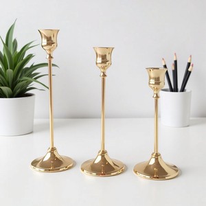 Ensemble de 3 bougeoirs décoratifs modernes en fer, noir mat, or et argent, pour la décoration de la maison - Product Image 1