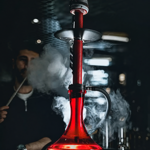 Cachimba de Acero Inoxidable Estilo Racing con Manguera Única y Base de Cristal, Set en Caja de Regalo, Temática Automotriz, para Bares y Salones, Venta al por Mayor - Product Image 2