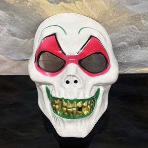 Máscara de Halloween barata para cosplay de fantasma con grandes dientes dorados y cara sonriente, divertida y peculiar para fiestas. - Product Image 4